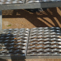 Perforated Metal Galvanized Steel Anti-slip/Non-slip Perforated Metal Tread Manufactory